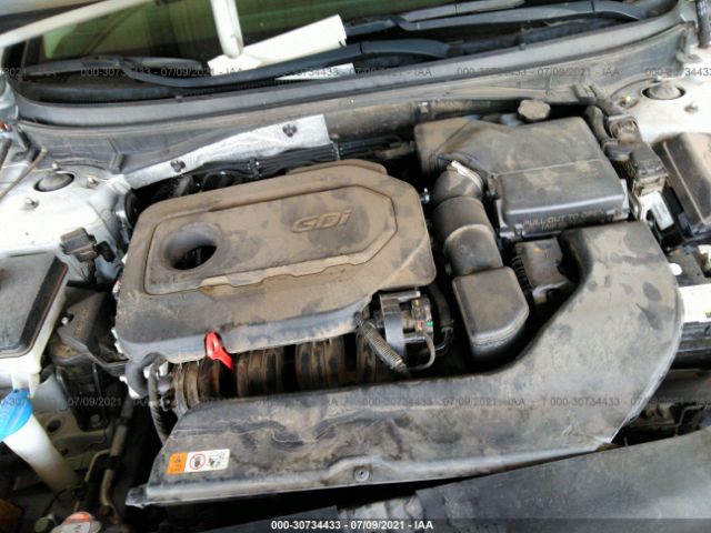 Photo 9 VIN: 5NPE34AF2GH272957 - HYUNDAI SONATA 