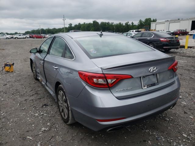 Photo 2 VIN: 5NPE34AF2GH300000 - HYUNDAI SONATA 