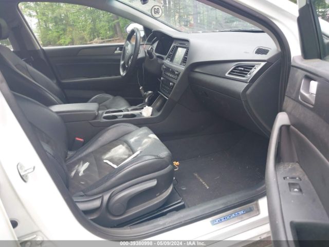 Photo 4 VIN: 5NPE34AF2GH306783 - HYUNDAI SONATA 