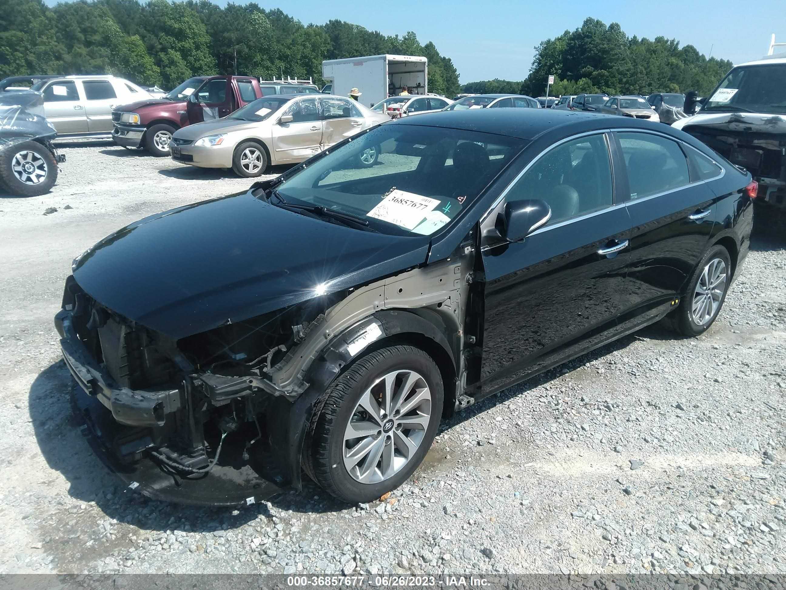 Photo 1 VIN: 5NPE34AF2GH311286 - HYUNDAI SONATA 