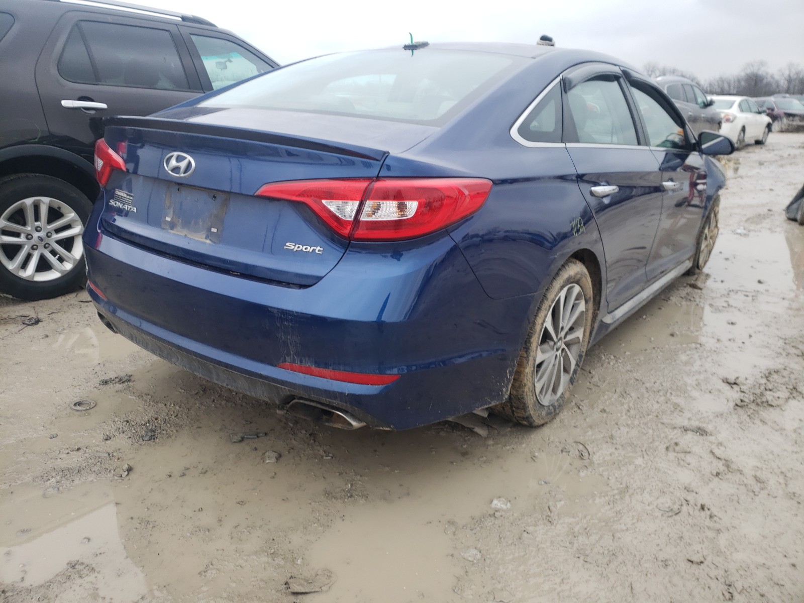 Photo 3 VIN: 5NPE34AF2GH422520 - HYUNDAI SONATA SPO 