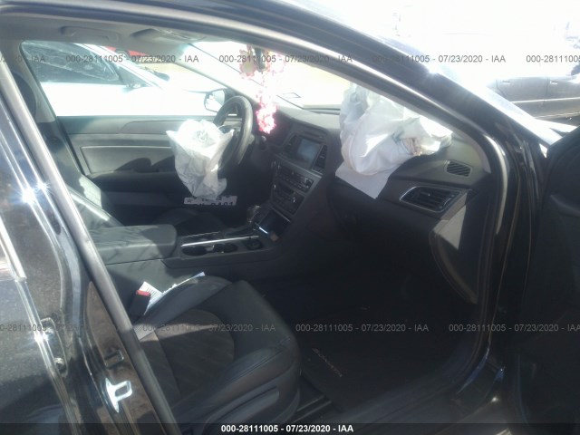 Photo 4 VIN: 5NPE34AF2HH447354 - HYUNDAI SONATA 