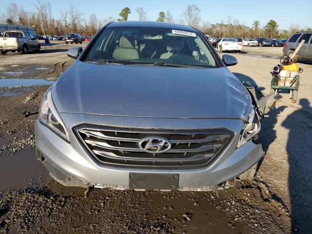 Photo 4 VIN: 5NPE34AF2HH553139 - HYUNDAI SONATA 