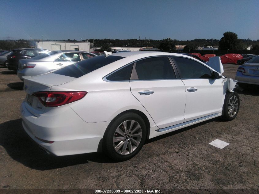 Photo 3 VIN: 5NPE34AF2HH558020 - HYUNDAI SONATA 