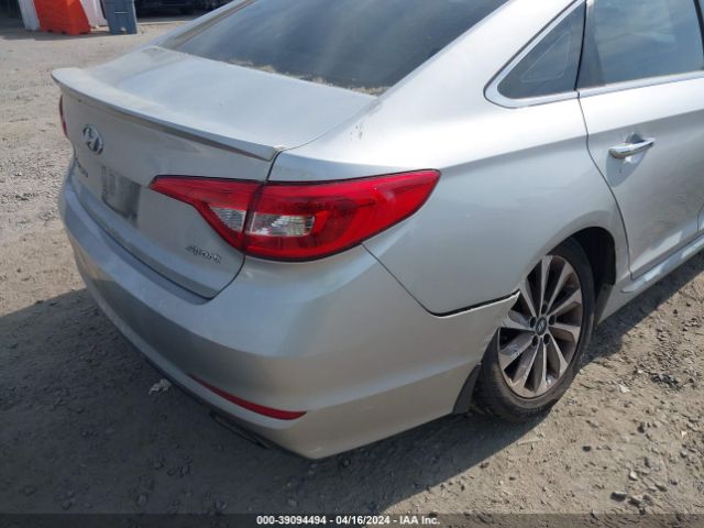 Photo 5 VIN: 5NPE34AF2HH569101 - HYUNDAI SONATA 