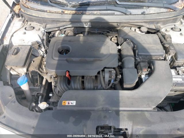 Photo 9 VIN: 5NPE34AF2HH569101 - HYUNDAI SONATA 