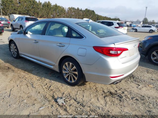 Photo 2 VIN: 5NPE34AF2HH577649 - HYUNDAI SONATA 