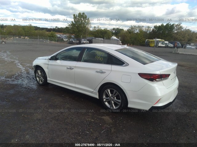 Photo 2 VIN: 5NPE34AF2JH602913 - HYUNDAI SONATA 