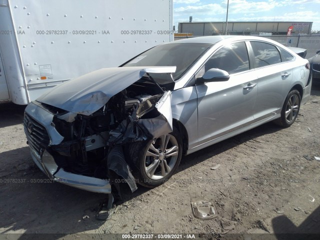 Photo 1 VIN: 5NPE34AF2JH613250 - HYUNDAI SONATA 