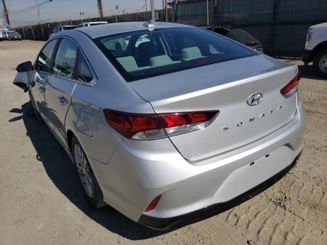 Photo 2 VIN: 5NPE34AF2JH632087 - HYUNDAI SONATA SPO 