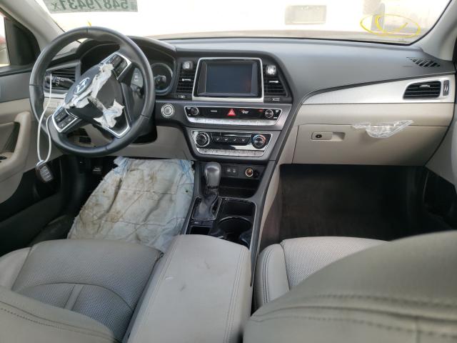 Photo 8 VIN: 5NPE34AF2JH634678 - HYUNDAI SONATA SPO 