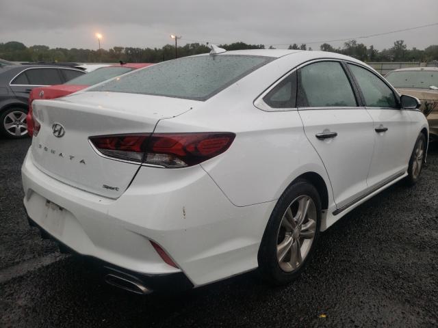 Photo 3 VIN: 5NPE34AF2JH637094 - HYUNDAI SONATA SPO 