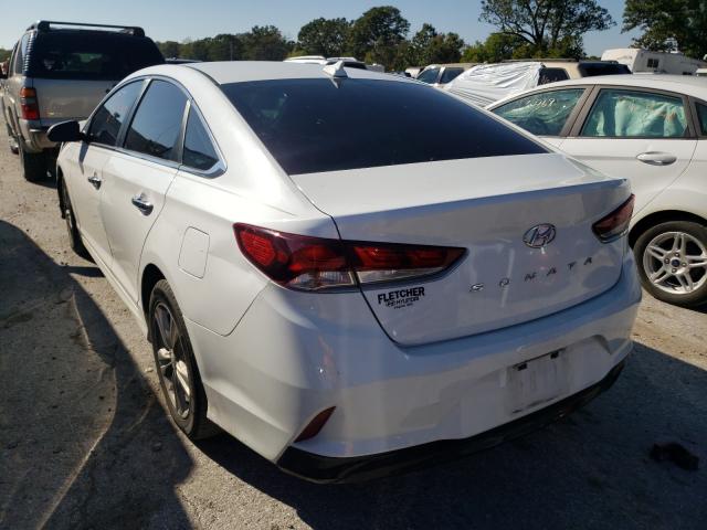 Photo 2 VIN: 5NPE34AF2JH648421 - HYUNDAI SONATA SPO 