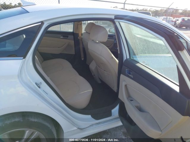 Photo 7 VIN: 5NPE34AF2JH653523 - HYUNDAI SONATA 