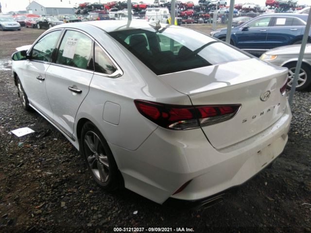 Photo 2 VIN: 5NPE34AF2JH655496 - HYUNDAI SONATA 