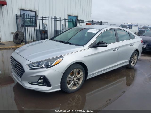 Photo 1 VIN: 5NPE34AF2JH663596 - HYUNDAI SONATA 