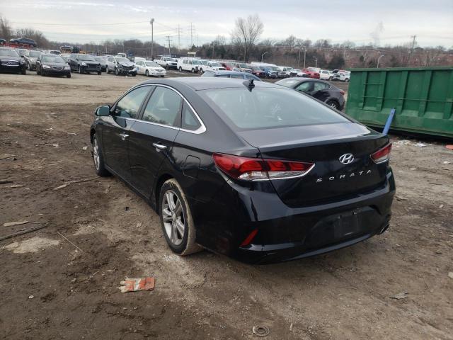 Photo 2 VIN: 5NPE34AF2JH669902 - HYUNDAI SONATA SPO 