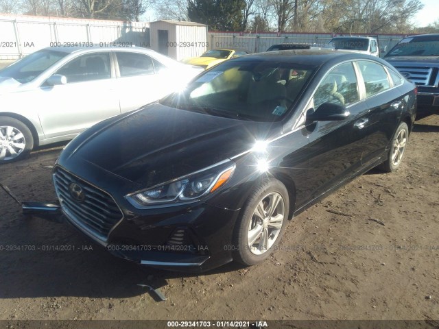 Photo 1 VIN: 5NPE34AF2JH677868 - HYUNDAI SONATA 