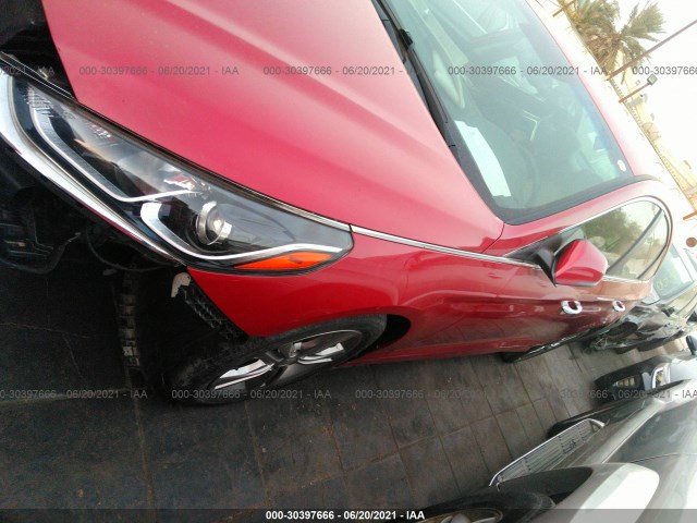 Photo 1 VIN: 5NPE34AF2JH688031 - HYUNDAI SONATA 