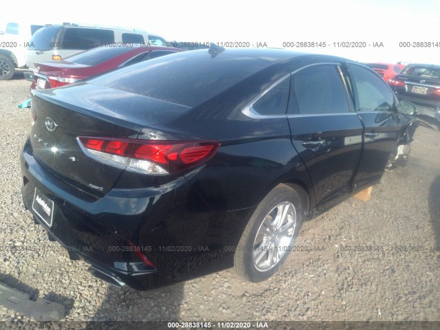 Photo 3 VIN: 5NPE34AF2JH693116 - HYUNDAI SONATA 