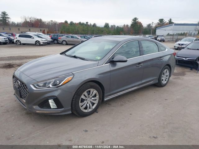 Photo 1 VIN: 5NPE34AF2JH698588 - HYUNDAI SONATA 