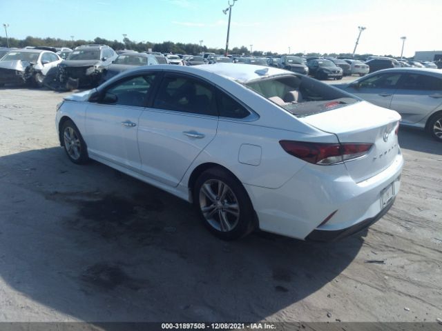 Photo 2 VIN: 5NPE34AF2JH710965 - HYUNDAI SONATA 