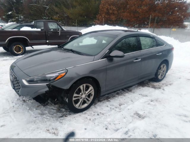 Photo 1 VIN: 5NPE34AF2JH715079 - HYUNDAI SONATA 