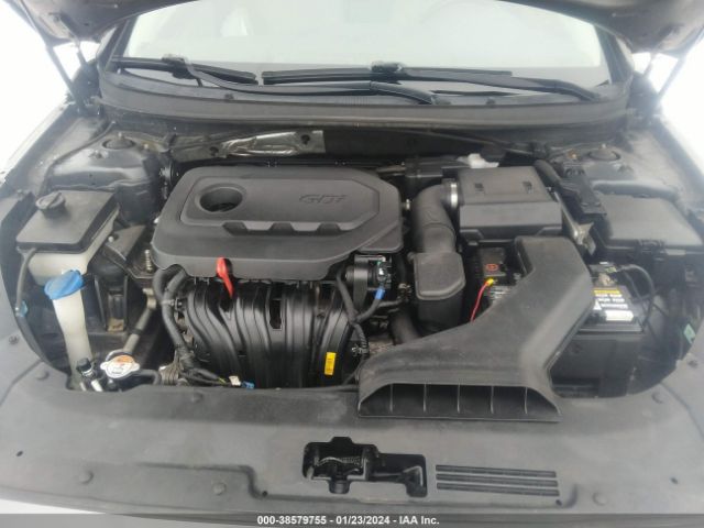 Photo 9 VIN: 5NPE34AF2JH715079 - HYUNDAI SONATA 