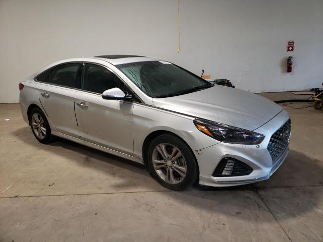 Photo 3 VIN: 5NPE34AF2JH721030 - HYUNDAI SONATA SPO 