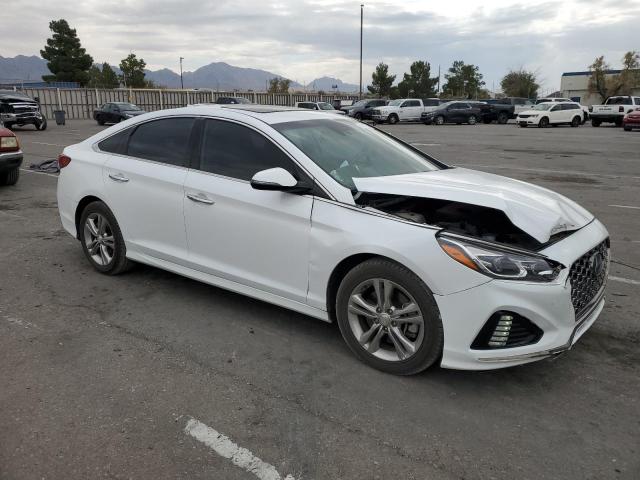 Photo 3 VIN: 5NPE34AF2KH729338 - HYUNDAI SONATA LIM 