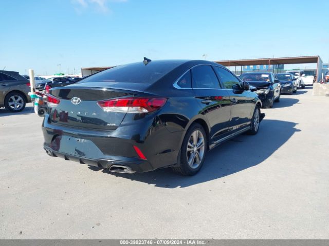 Photo 3 VIN: 5NPE34AF2KH732319 - HYUNDAI SONATA 