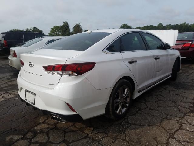 Photo 3 VIN: 5NPE34AF2KH737908 - HYUNDAI SONATA LIM 