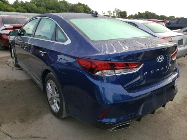 Photo 2 VIN: 5NPE34AF2KH752246 - HYUNDAI SONATA LIM 