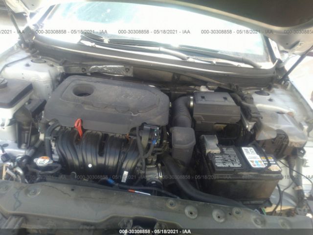 Photo 9 VIN: 5NPE34AF2KH760220 - HYUNDAI SONATA 