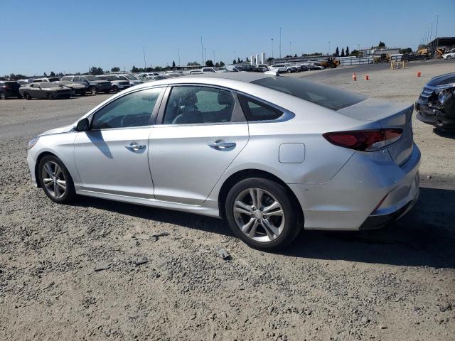 Photo 1 VIN: 5NPE34AF2KH769502 - HYUNDAI SONATA LIM 