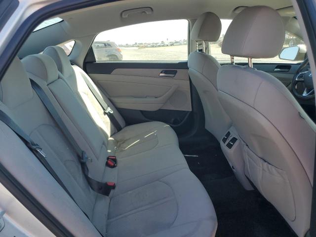 Photo 9 VIN: 5NPE34AF2KH769502 - HYUNDAI SONATA LIM 