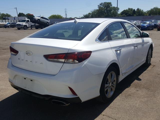 Photo 3 VIN: 5NPE34AF2KH776983 - HYUNDAI SONATA LIM 