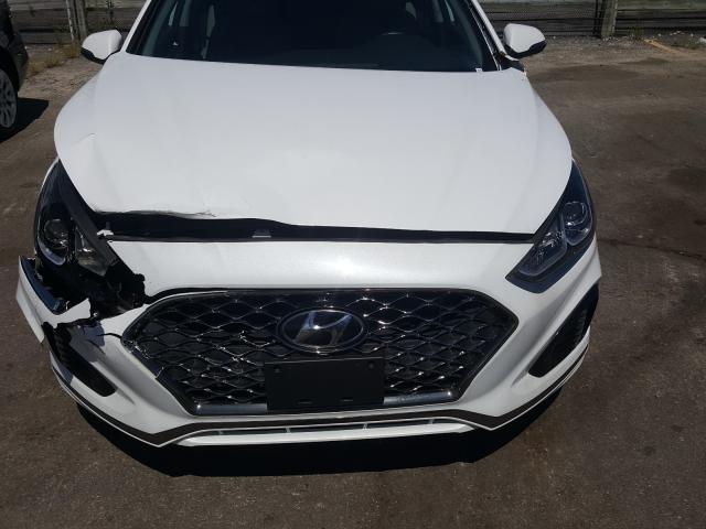 Photo 6 VIN: 5NPE34AF2KH776983 - HYUNDAI SONATA LIM 