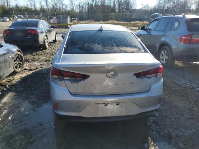 Photo 5 VIN: 5NPE34AF2KH784565 - HYUNDAI SONATA LIM 