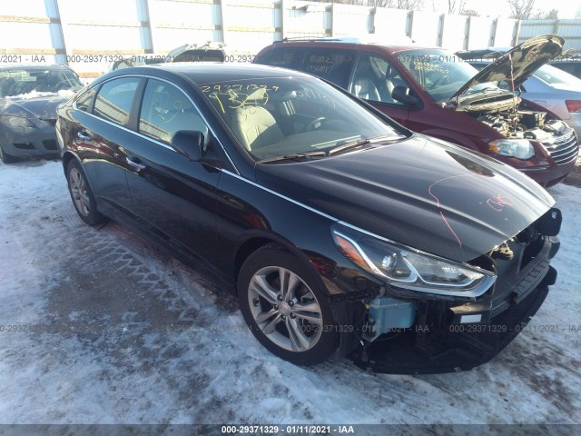 Photo 0 VIN: 5NPE34AF2KH786882 - HYUNDAI SONATA 