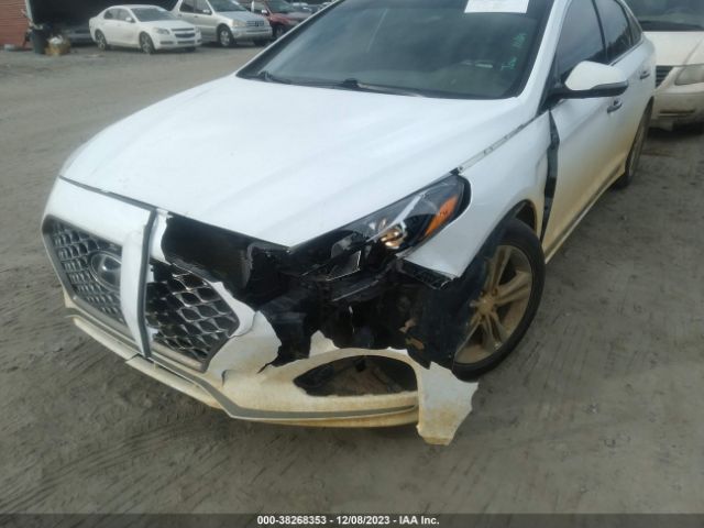 Photo 5 VIN: 5NPE34AF2KH821064 - HYUNDAI SONATA 