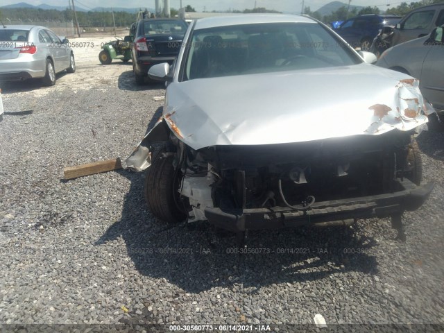 Photo 5 VIN: 5NPE34AF3FH017328 - HYUNDAI SONATA 