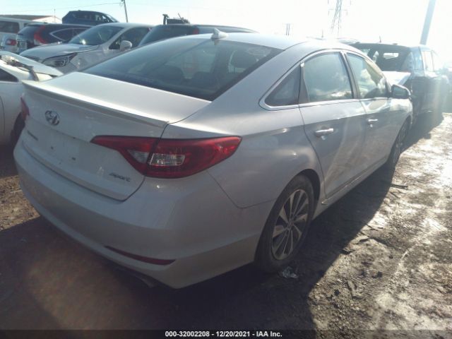 Photo 3 VIN: 5NPE34AF3FH032685 - HYUNDAI SONATA 