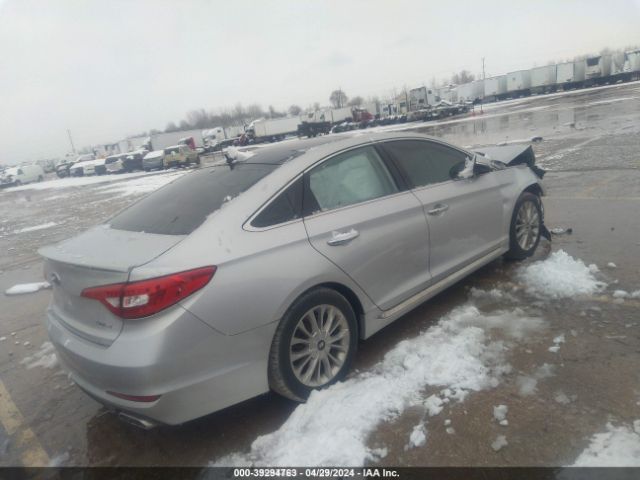 Photo 3 VIN: 5NPE34AF3FH038776 - HYUNDAI SONATA 