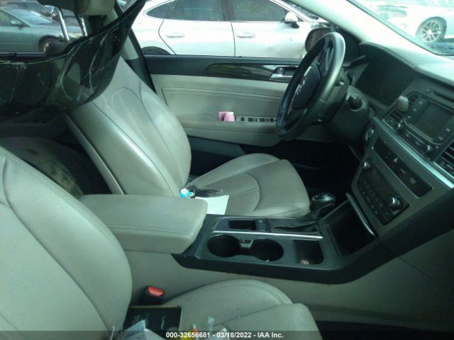 Photo 4 VIN: 5NPE34AF3FH077612 - HYUNDAI SONATA 