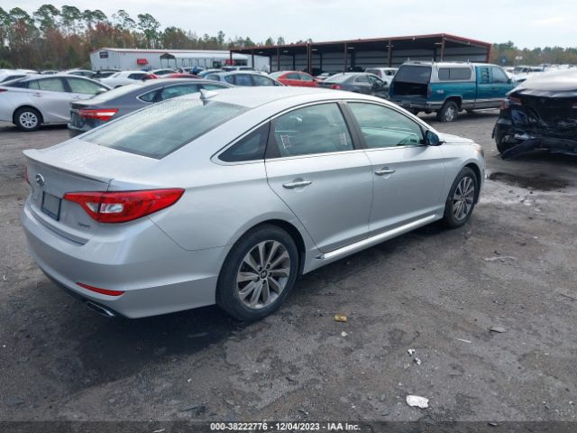 Photo 3 VIN: 5NPE34AF3FH133399 - HYUNDAI SONATA 