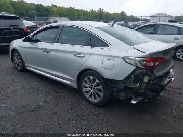 Photo 2 VIN: 5NPE34AF3FH142023 - HYUNDAI SONATA 