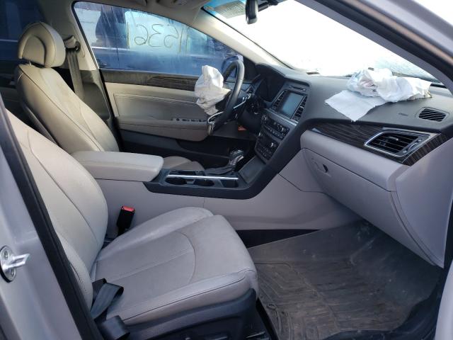 Photo 4 VIN: 5NPE34AF3FH167052 - HYUNDAI SONATA SPO 