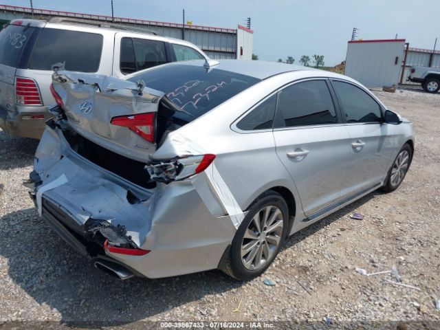 Photo 3 VIN: 5NPE34AF3FH243322 - HYUNDAI SONATA 