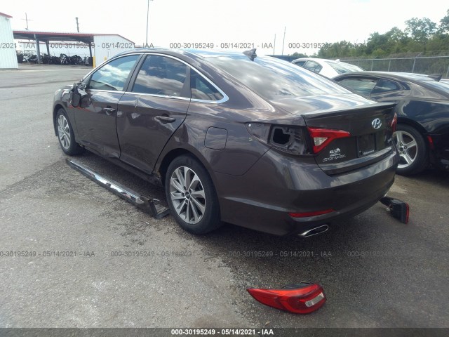 Photo 2 VIN: 5NPE34AF3GH286396 - HYUNDAI SONATA 